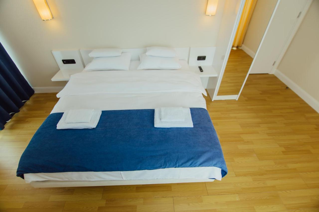 Premium Aparthotel With Sea View Batumi Exterior photo