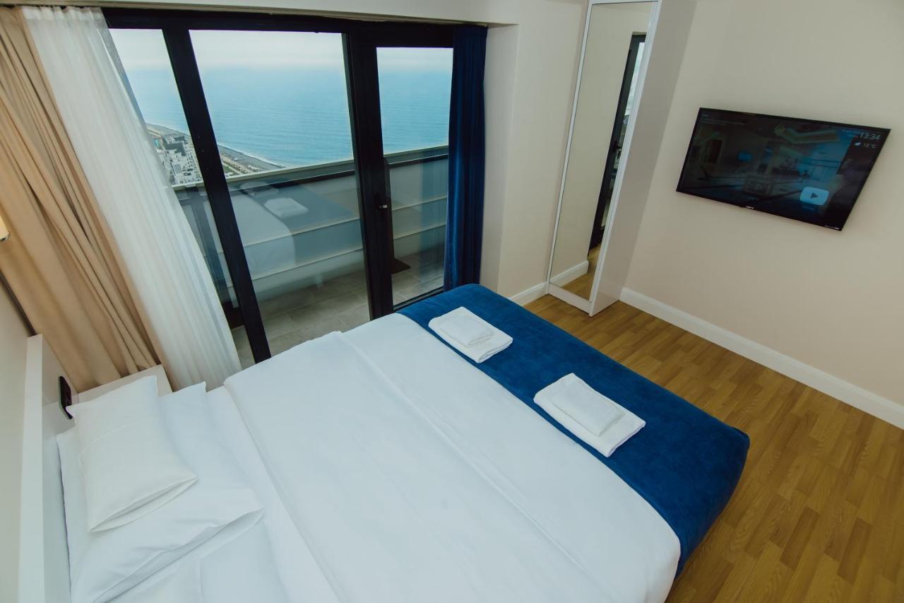 Premium Aparthotel With Sea View Batumi Exterior photo